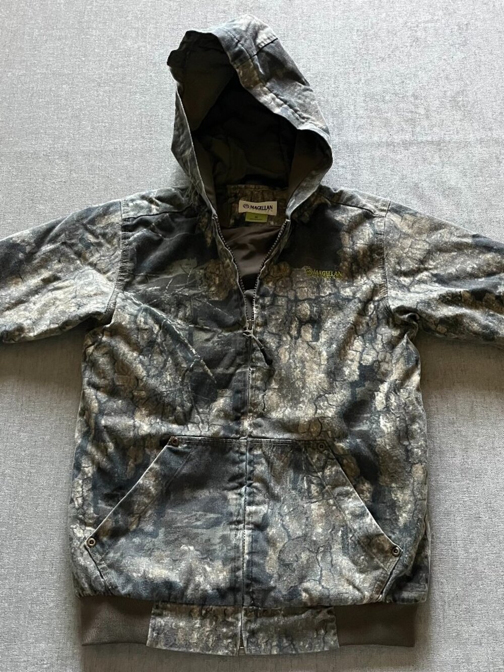 Magellan Outdoors Hooded Hunting Jacket in Camouflage Green and Brown Kids M